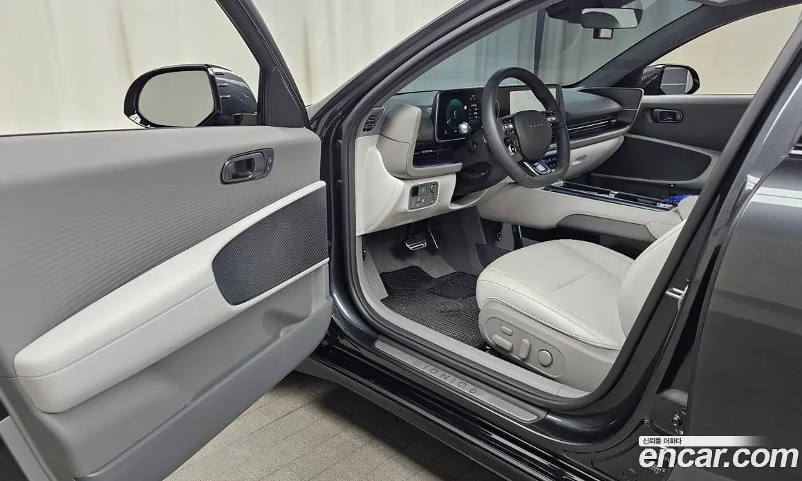 Hyundai Ioniq 6 2026 0.1 автомат (гидро), фото 12 Hyundai Ioniq 6 2026 0.1 автомат (гидро), фото 12