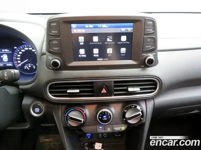 Hyundai Kona 2020 1.6 автомат (гидро), миниатюра 11
