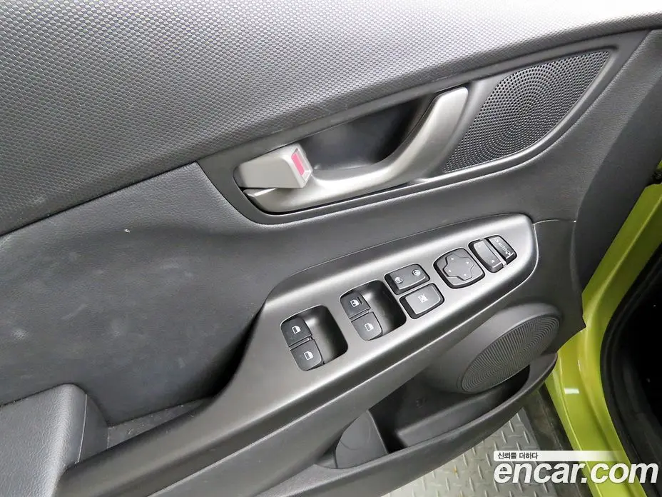 Hyundai Kona 2020 1.6 автомат (гидро), фото 17