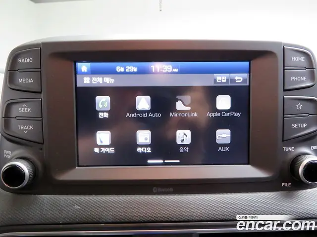 Hyundai Kona 2020 1.6 автомат (гидро), миниатюра 10