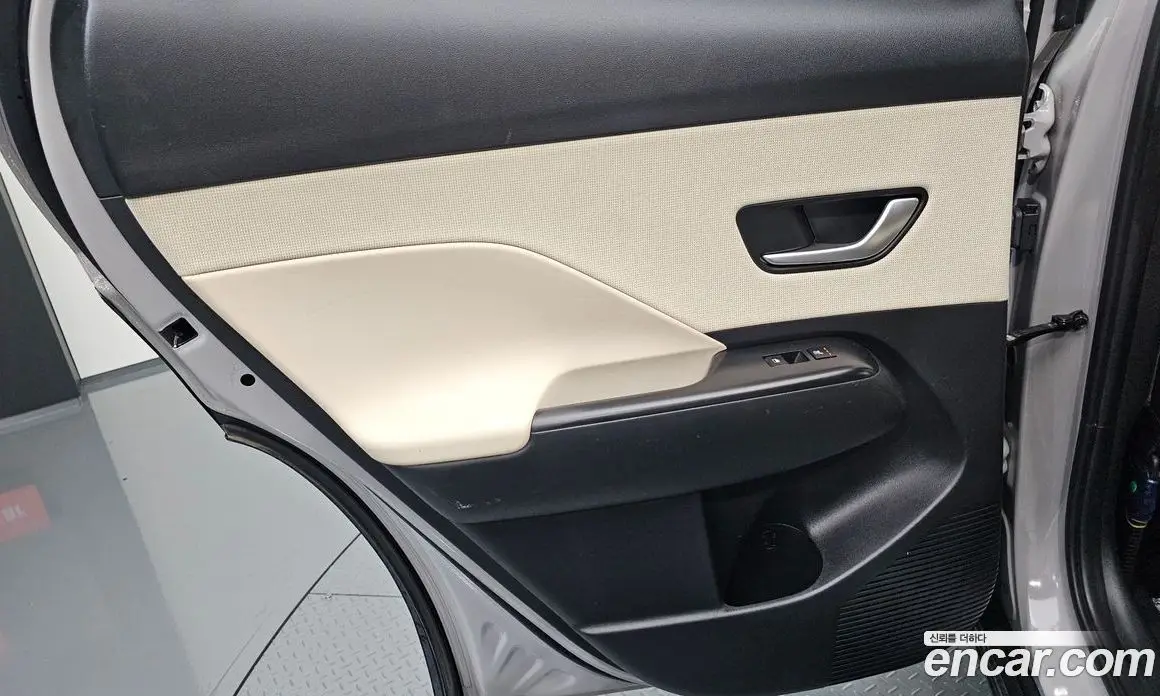 Hyundai Kona 2023 2.0 автомат (гидро), фото 14