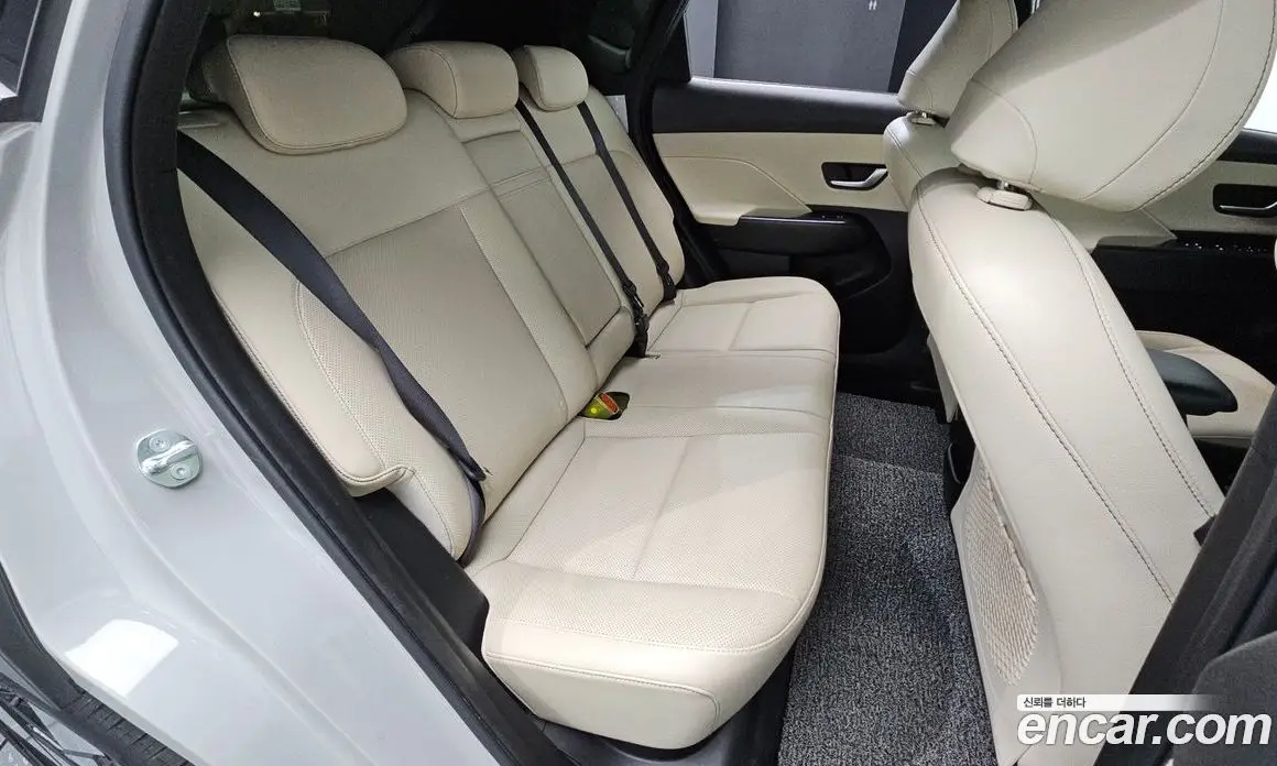 Hyundai Kona 2023 2.0 автомат (гидро), фото 15