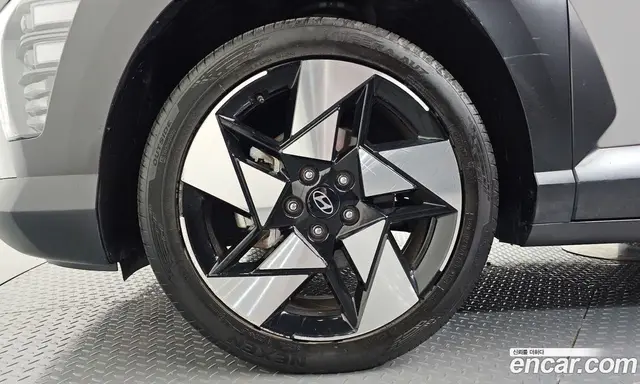 Hyundai Kona 2023 2.0 автомат (гидро), миниатюра 4