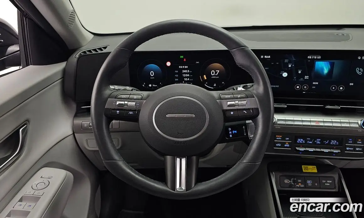 Hyundai Kona 2025 1.6 автомат (гидро), фото 18