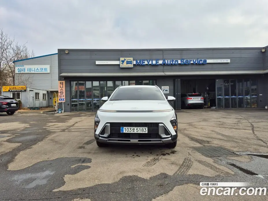 Hyundai Kona 2025 1.6 автомат (гидро), фото 14