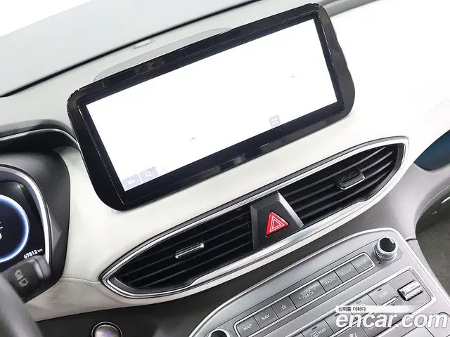 Hyundai Santa Fe 2020 2.2 автомат (гидро), миниатюра 7 Hyundai Santa Fe 2020 2.2 автомат (гидро), миниатюра 7