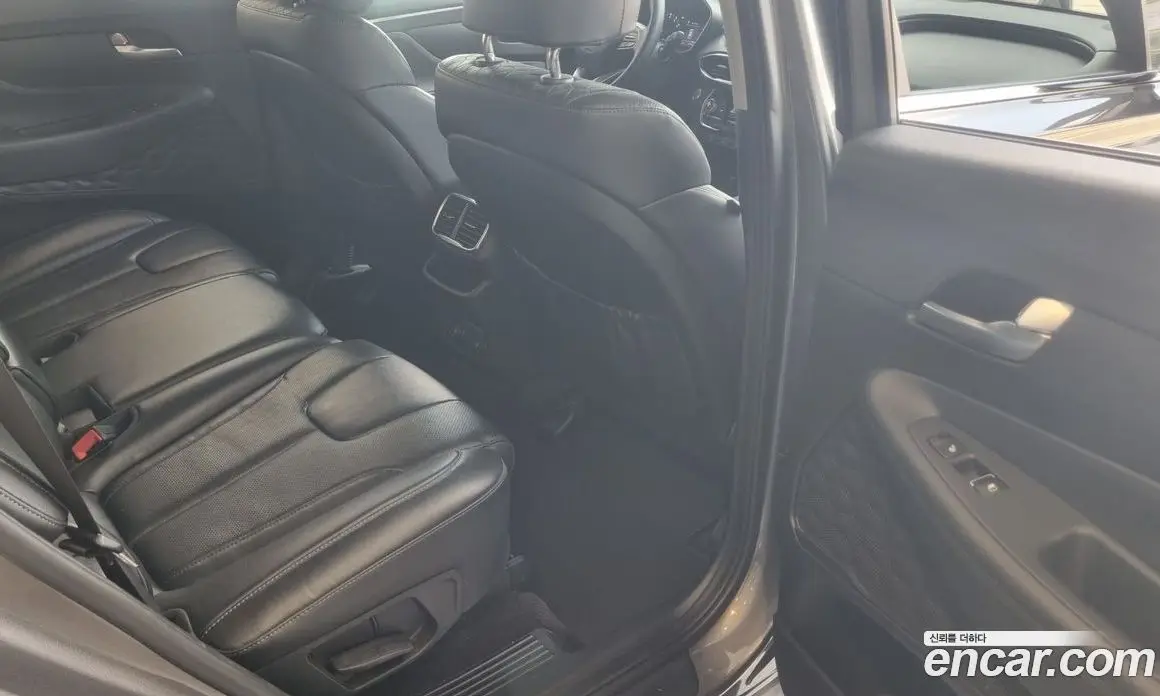 Hyundai Santa Fe 2020 2.0 автомат (гидро), фото 10