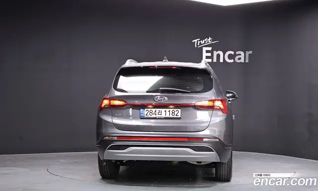 Hyundai Santa Fe 2021 2.5 автомат (гидро), миниатюра 4 Hyundai Santa Fe 2021 2.5 автомат (гидро), миниатюра 4