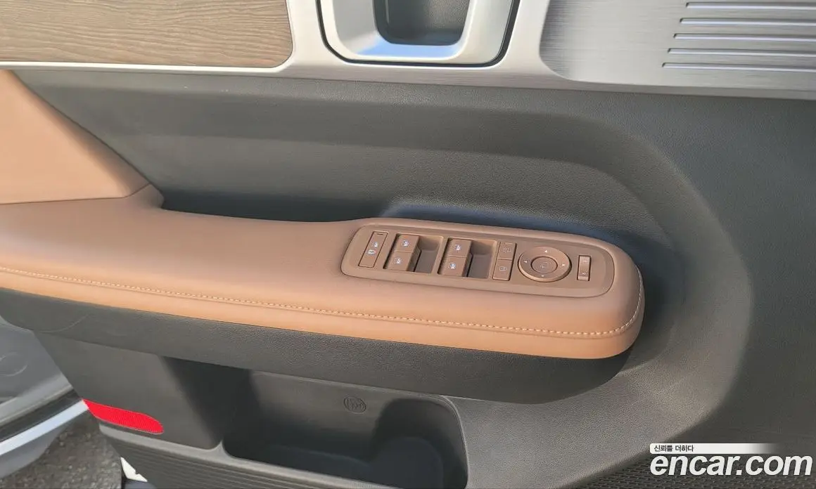 Hyundai Santa Fe 2023 2.5 автомат (гидро), фото 16
