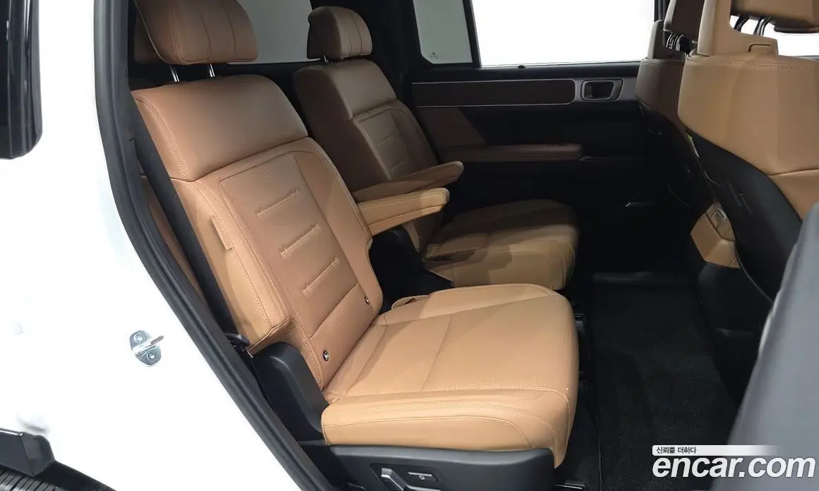 Hyundai Santa Fe 2024 1.6 автомат (гидро), фото 12