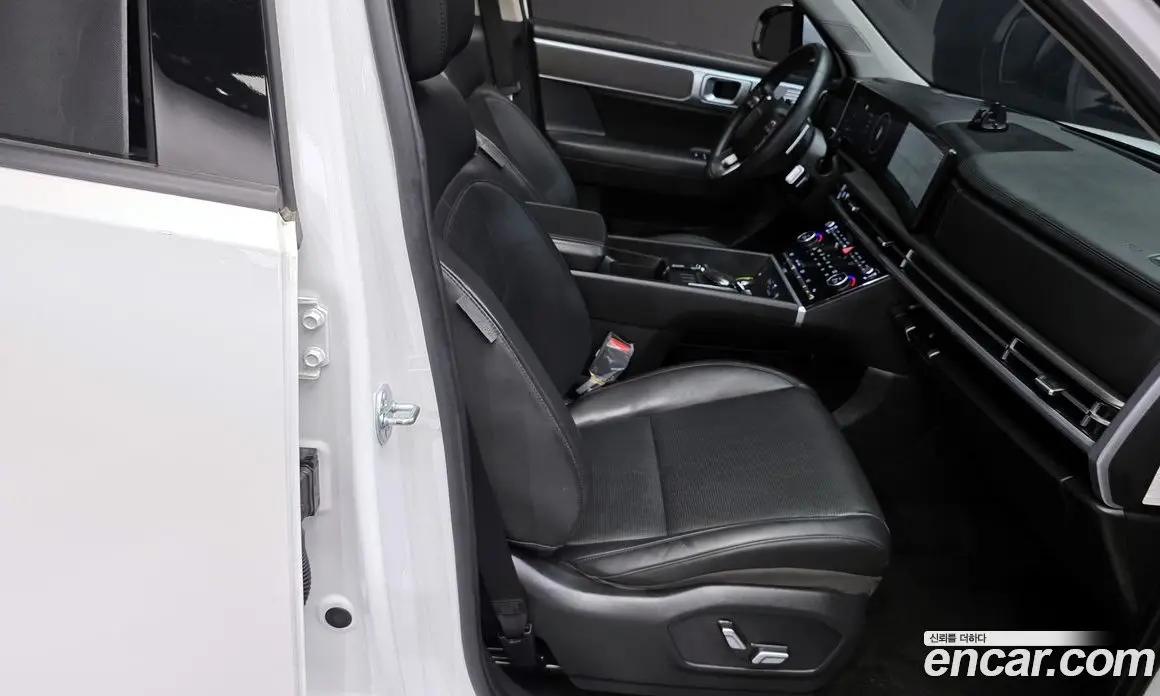 Hyundai Santa Fe 2024 1.6 автомат (гидро), фото 16