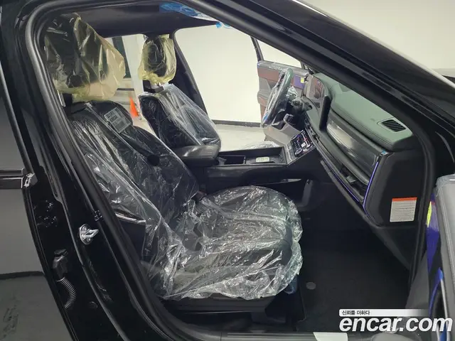 Hyundai Santa Fe 2026 1.6 автомат (гидро), миниатюра 11