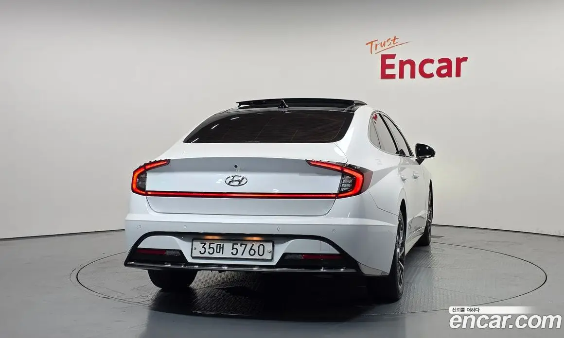 Hyundai Sonata 2019 2.0 автомат (гидро), фото 4