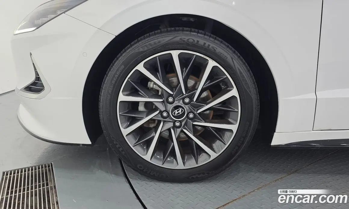 Hyundai Sonata 2019 2.0 автомат (гидро), фото 5