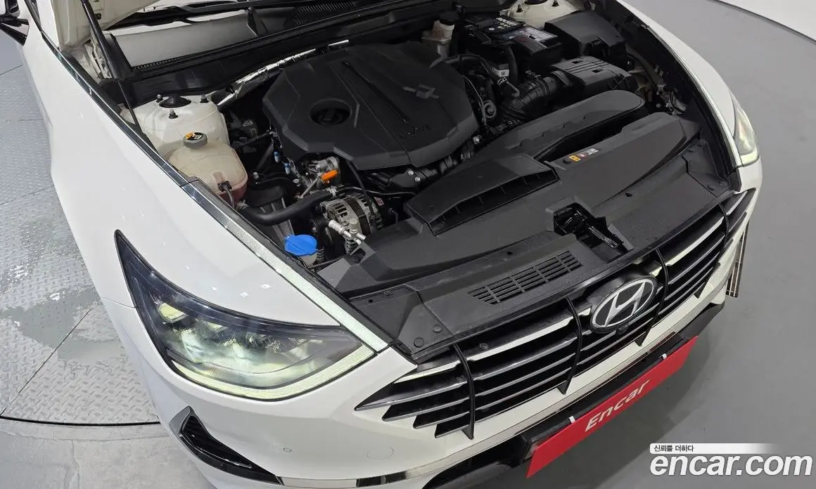 Hyundai Sonata 2019 2.0 автомат (гидро), фото 6