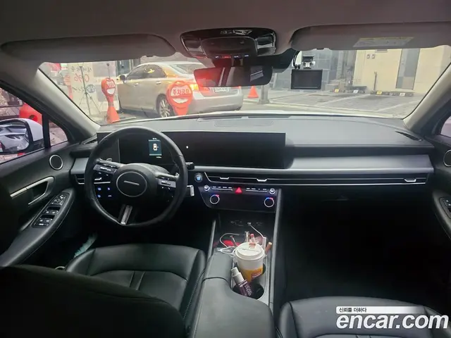 Hyundai Sonata 2025 2.0 автомат (гидро), миниатюра 11