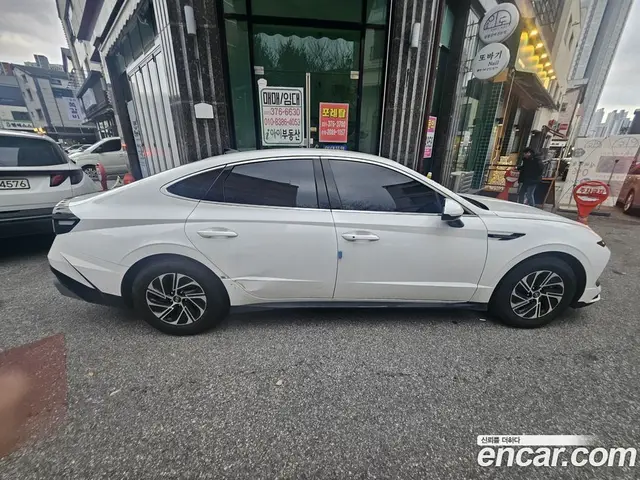 Hyundai Sonata 2025 2.0 автомат (гидро), миниатюра 4