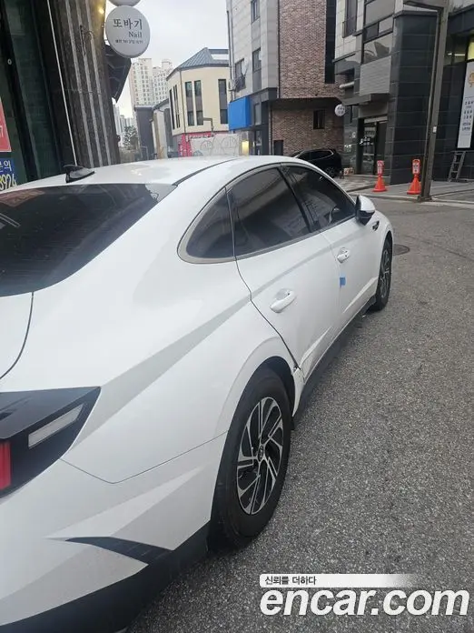 Hyundai Sonata 2025 2.0 автомат (гидро), миниатюра 7
