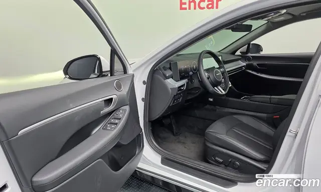 Hyundai Sonata 2026 1.6 автомат (гидро), миниатюра 12