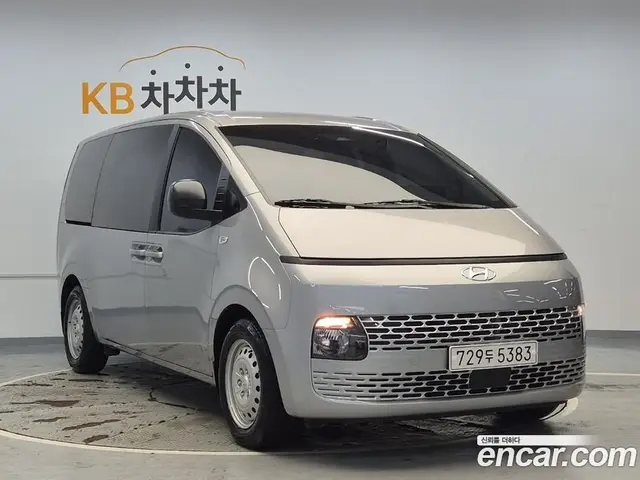 Hyundai Staria 2022 2.2 автомат (гидро), миниатюра 4