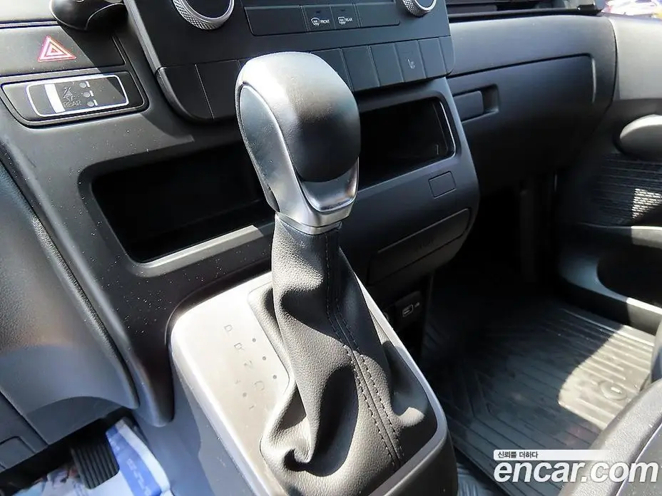Hyundai Staria 2022 2.2 автомат (гидро), фото 11 Hyundai Staria 2022 2.2 автомат (гидро), фото 11
