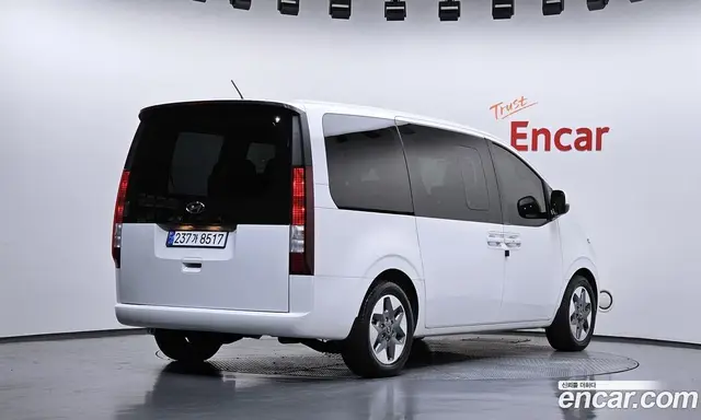 Hyundai Staria 2022 2.2 автомат (гидро), миниатюра 2