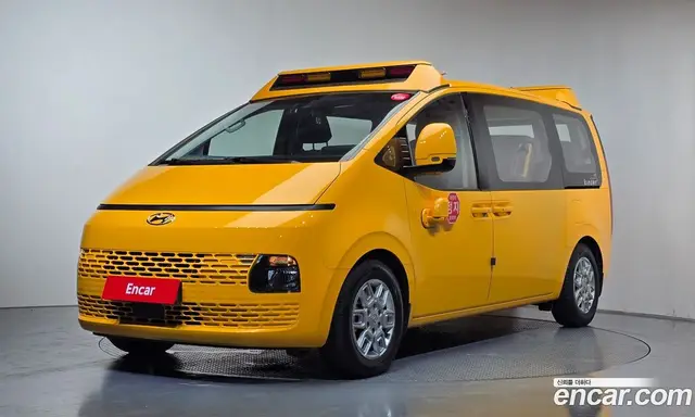 Hyundai Staria, 2023, 58 997 км
