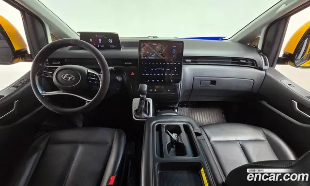 Hyundai Staria 2023 3.5 автомат (гидро), миниатюра 10