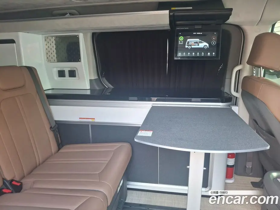 Hyundai Staria 2024 2.2 автомат (гидро), фото 7