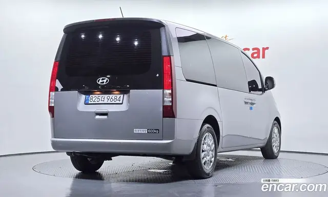 Hyundai Staria 2025 2.2 автомат (гидро), миниатюра 2