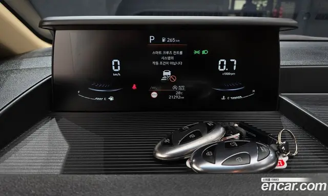 Hyundai Staria 2025 2.2 автомат (гидро), миниатюра 8