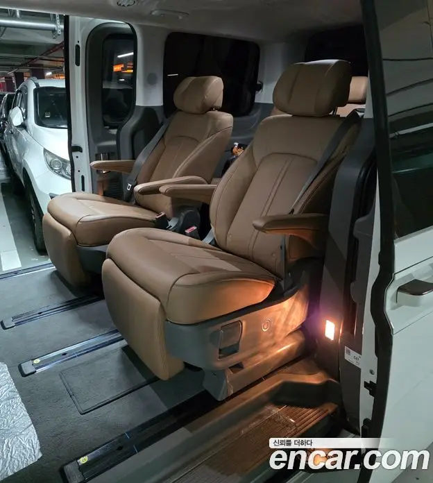 Hyundai Staria 2025 2.2 автомат (гидро), миниатюра 12