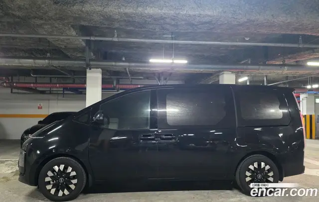 Hyundai Staria 2025 1.6 автомат (гидро), миниатюра 4 Hyundai Staria 2025 1.6 автомат (гидро), миниатюра 4