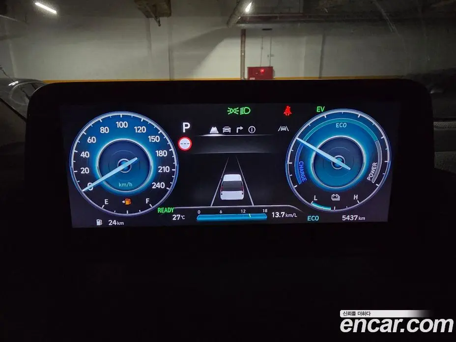 Hyundai Staria 2025 1.6 автомат (гидро), фото 5 Hyundai Staria 2025 1.6 автомат (гидро), фото 5