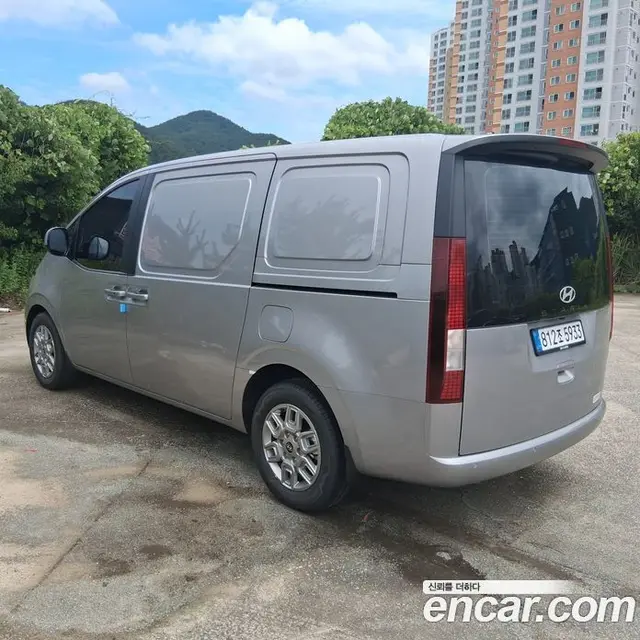 Hyundai Staria 2026 3.5 автомат (гидро), миниатюра 2