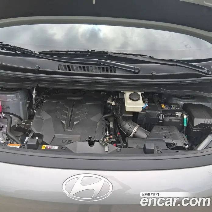 Hyundai Staria 2026 3.5 автомат (гидро), фото 6