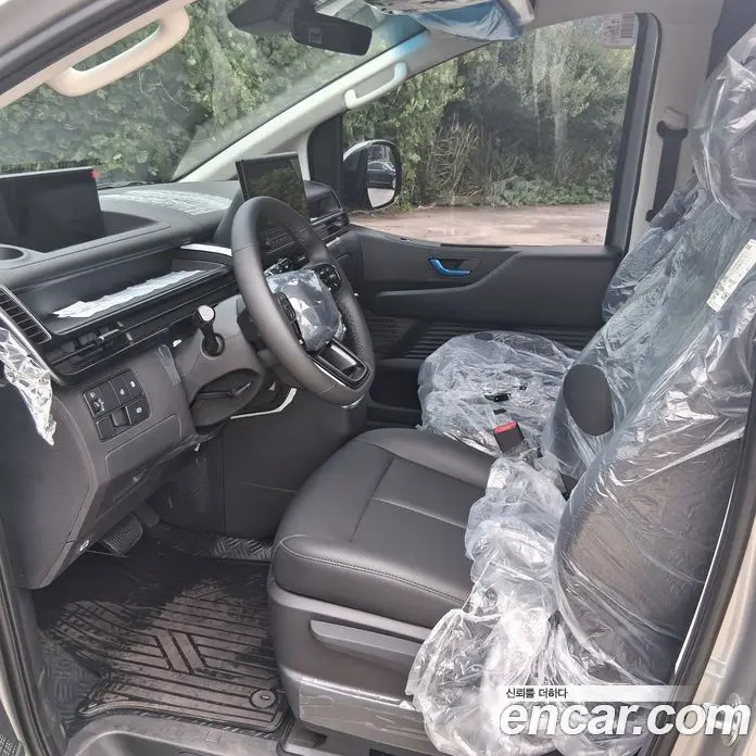 Hyundai Staria 2026 3.5 автомат (гидро), фото 7