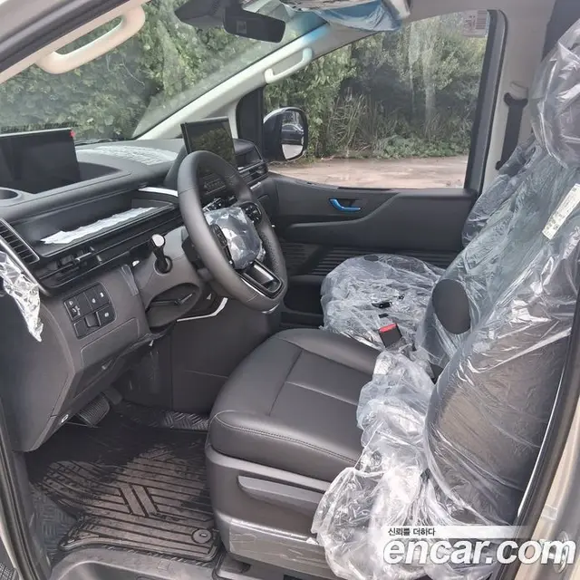 Hyundai Staria 2026 3.5 автомат (гидро), миниатюра 7