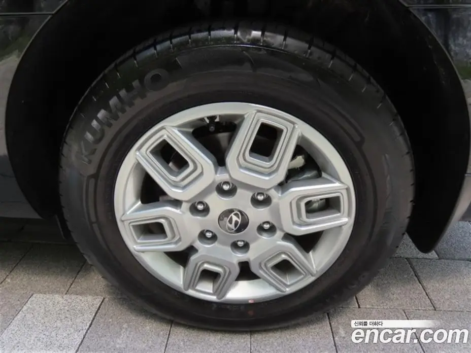 Hyundai Staria 2026 1.6 автомат (гидро), фото 17