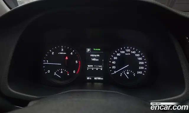 Hyundai Tucson 2015 1.7 автомат (гидро), миниатюра 11