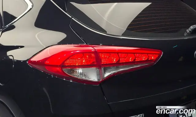 Hyundai Tucson 2015 1.7 автомат (гидро), миниатюра 9