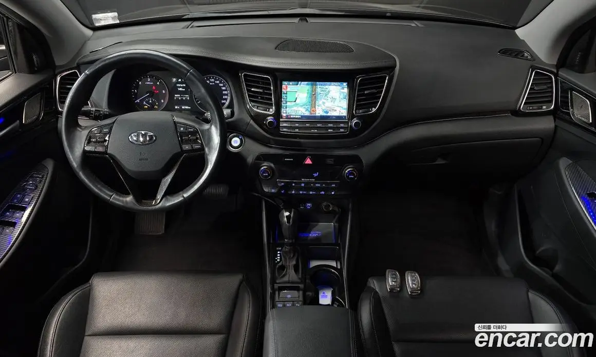 Hyundai Tucson 2015 1.7 автомат (гидро), фото 10