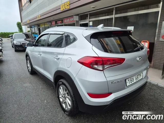 Hyundai Tucson 2015 1.7 автомат (гидро), миниатюра 4