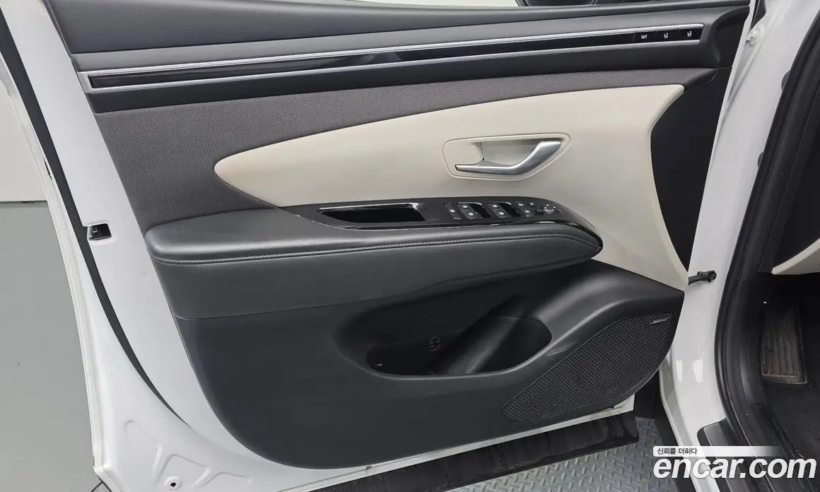 Hyundai Tucson 2022 1.6 автомат (гидро), фото 14