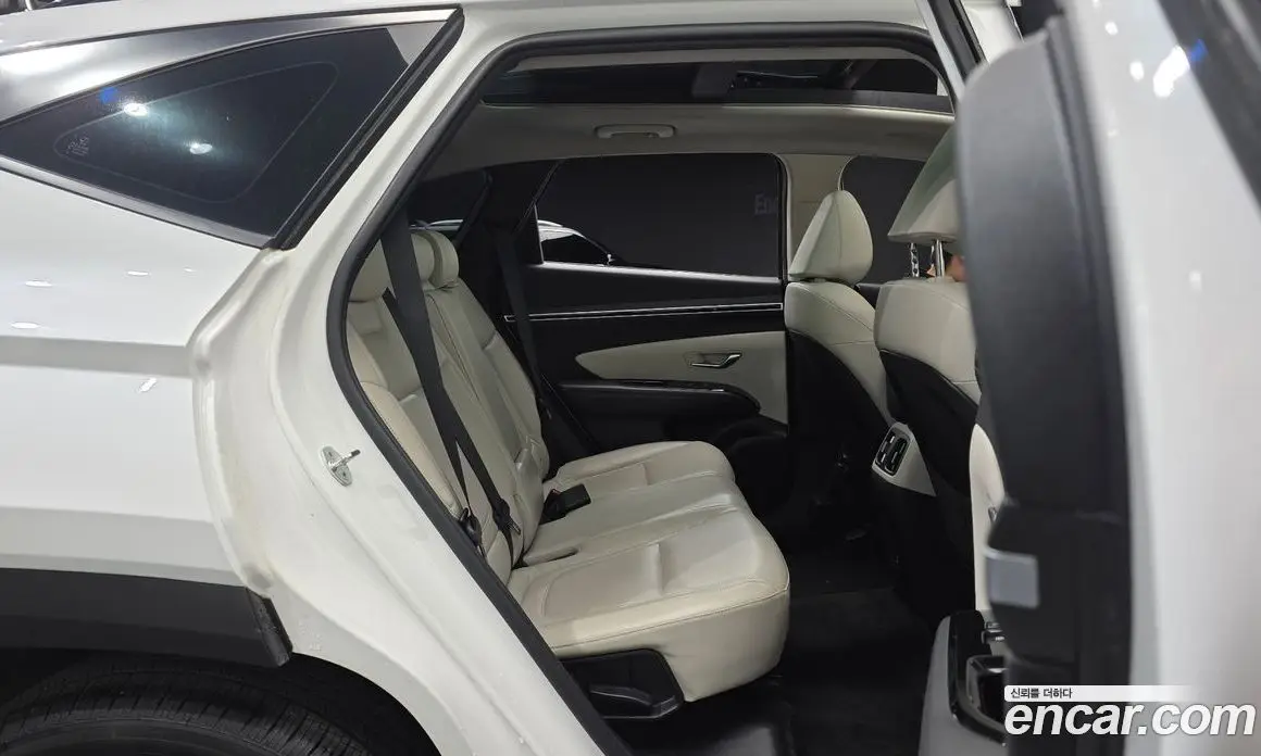 Hyundai Tucson 2022 1.6 автомат (гидро), фото 17