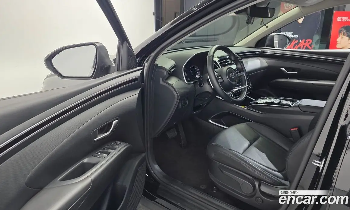 Hyundai Tucson 2023 1.6 автомат (гидро), фото 13