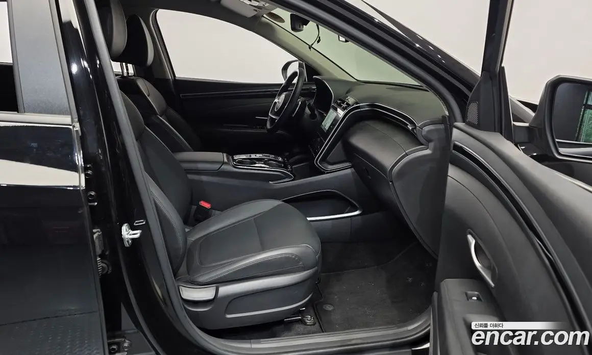 Hyundai Tucson 2023 1.6 автомат (гидро), фото 17