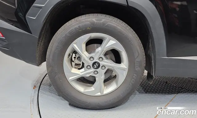 Hyundai Tucson 2023 1.6 автомат (гидро), миниатюра 7