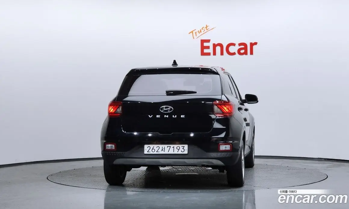Hyundai Venue 2020 1.6 автомат (гидро), фото 4 Hyundai Venue 2020 1.6 автомат (гидро), фото 4