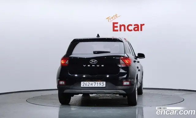 Hyundai Venue 2020 1.6 автомат (гидро), миниатюра 4 Hyundai Venue 2020 1.6 автомат (гидро), миниатюра 4